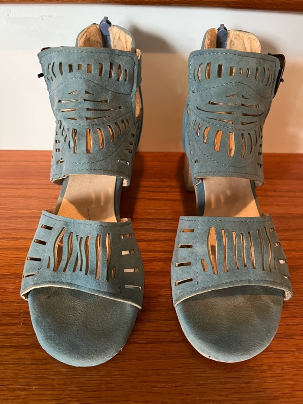 Women’s Teal Cutout Suede Sandals